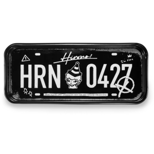 Hirono Living Wild License Plate Tray