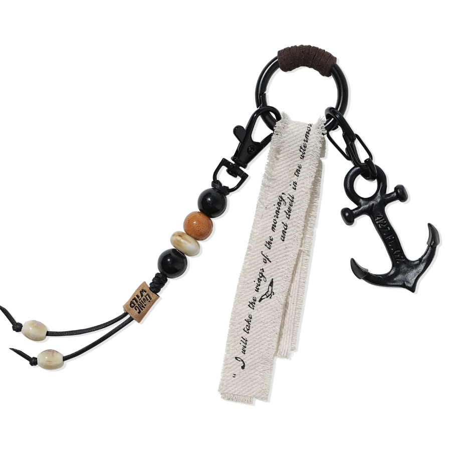 Hirono Living Wild Freedom Island Nautical Decorative Keychain