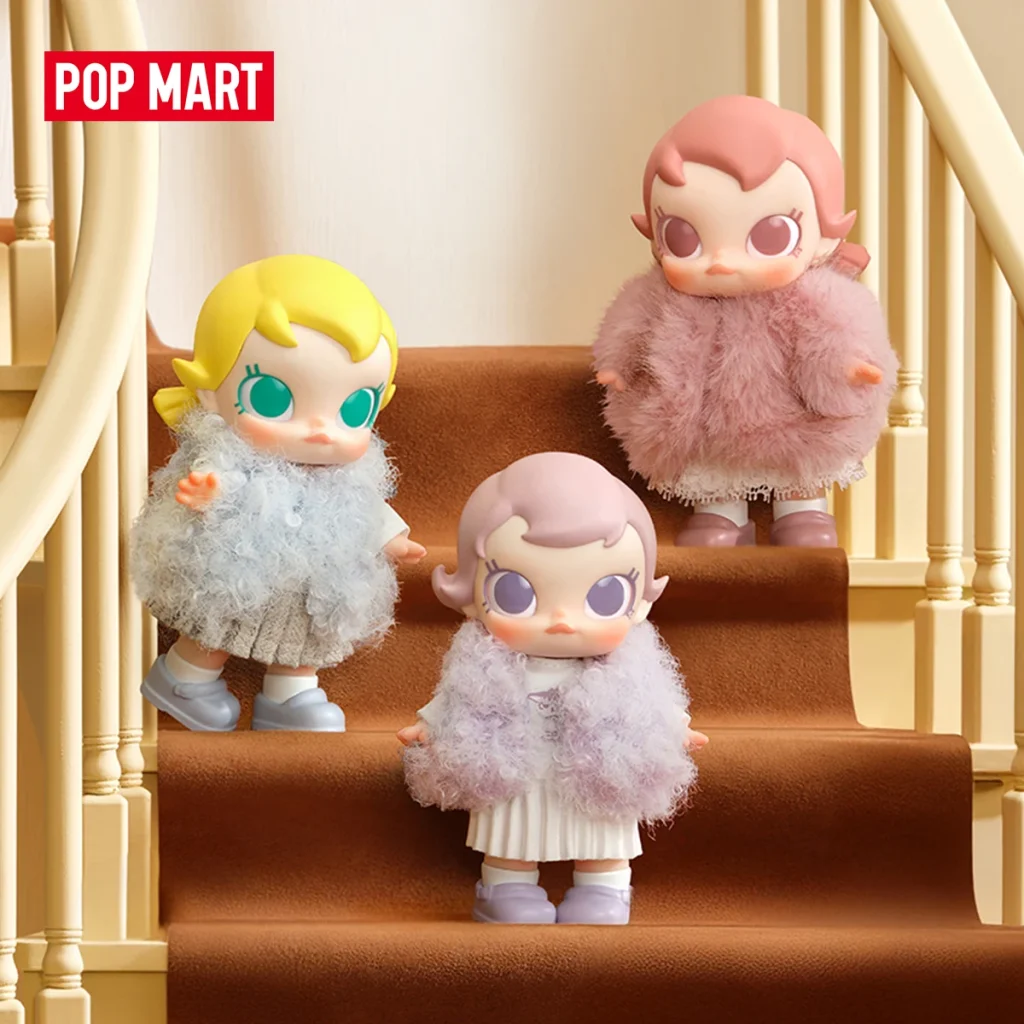 Baby Molly Winter Fit Check Series Vinyl Plush Pendant