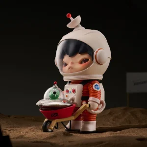 Hirono Search for Aliens Figurine