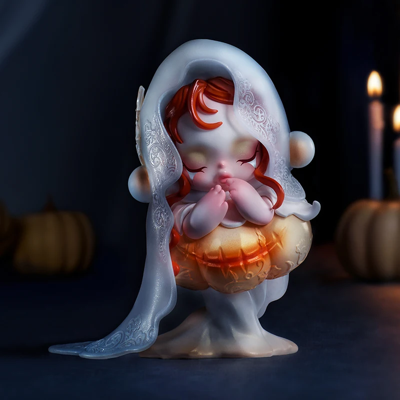 SKULLPANDA Covenant of the White Moon Figure