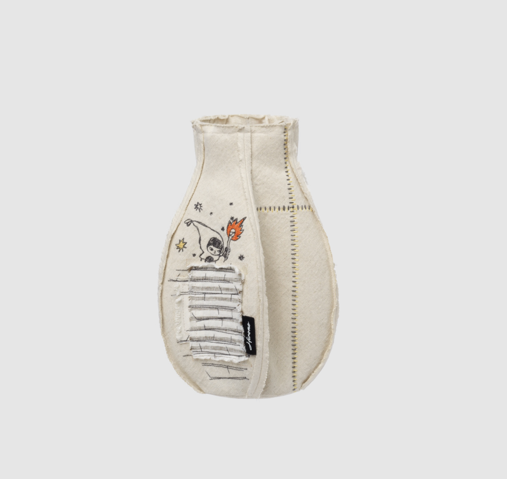 HIRONO Whisper Within Inner Fortress Fabric Vase