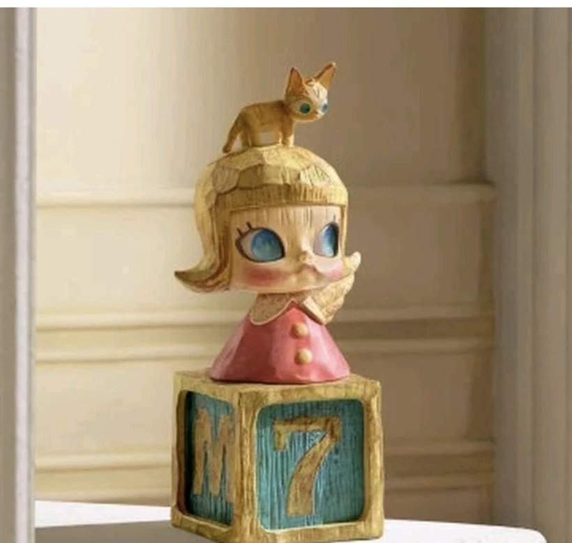 POP MART MOLLY Anniversary Statues Classical Retro 2 Series Figures Blind Box Figures Toys